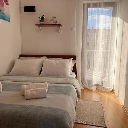 Little Bay - Family Sea View 아파트